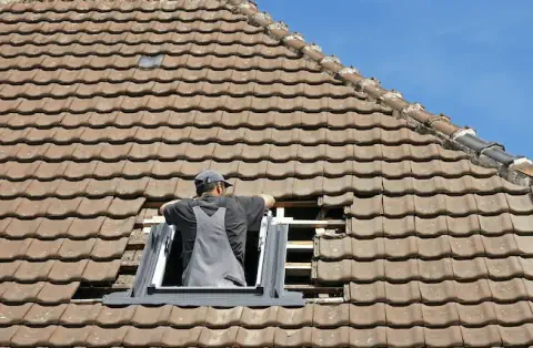 Pose de velux - Saint-Séverin